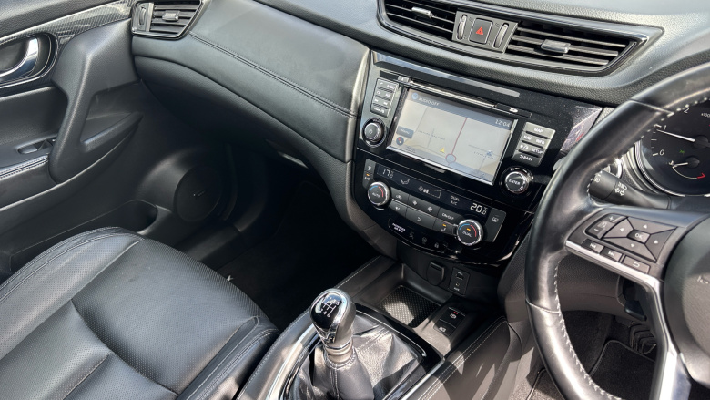 Nissan X-Trail 1.7 dCi Tekna 5dr Diesel Station Wagon